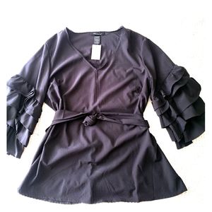 Ashley Stewart Beautiful bell sleve top!